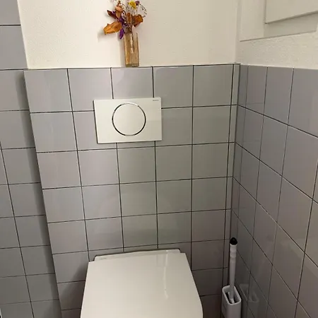 Separate With Private Bathroom, Max 2 People * برن